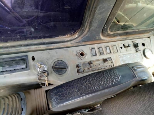 ขาย 535,000 บาท KOMATSU PC. 200-6. เครื่อง 6D95L -Turbo  ปั้มแรง โช่หนา ไฟฟ้าเต็ม เอกสารชื้อขาย    รถอยู่ จ.นครปฐม
