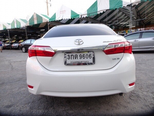TOYOTA ALTIS  1.8Vเกียร์AT ปี 2014 โทร 062-991-6649 ดาวออโต้เบสท์