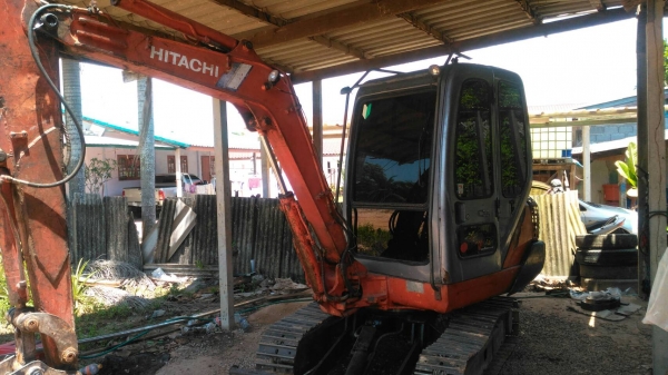 ขายรถแบคโฮ HITACHI EX30
