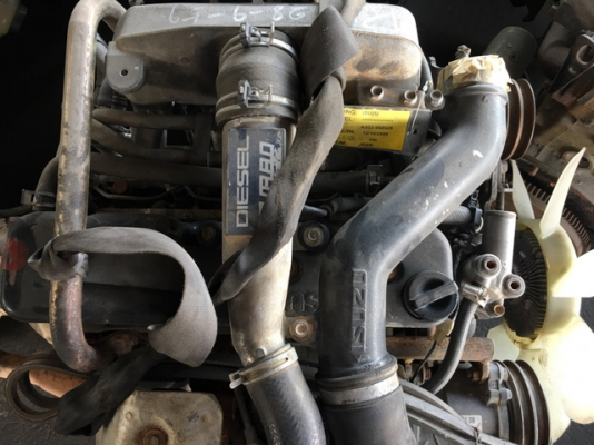เครื่องยนต์ ISUZU 4JG2 สนใจติดต่อ Line ID: Kongniwatsiri หรือ 0874880101