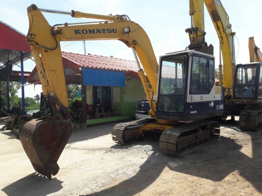 ขายKOMATSU PC60-6  เก่าญี่ปุ่นแท้  สภาพสวย  เครื่องปั๊มดี  เอกสารอินวอยนำเข้า  ลองระบบกันได้ทุกวัน  โทร  089-3818694  ดวงนภา