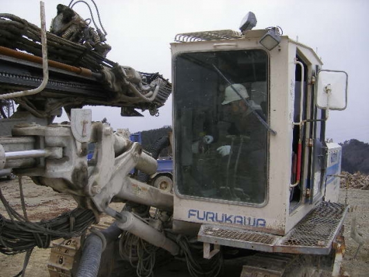 HCR1200-DS ปี 2006 ใช้งาน 4000 ชม. เครื่อง CAT รุ่นใหม่จากญี่ปุ่น HCR1200-DS ปี 2006 ใช้งาน 4000 ชม. เครื่อง CAT รุ่นใหม่จากญี่ปุ่น