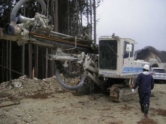 HCR1200-DS ปี 2006 ใช้งาน 4000 ชม. เครื่อง CAT รุ่นใหม่จากญี่ปุ่น HCR1200-DS ปี 2006 ใช้งาน 4000 ชม. เครื่อง CAT รุ่นใหม่จากญี่ปุ่น