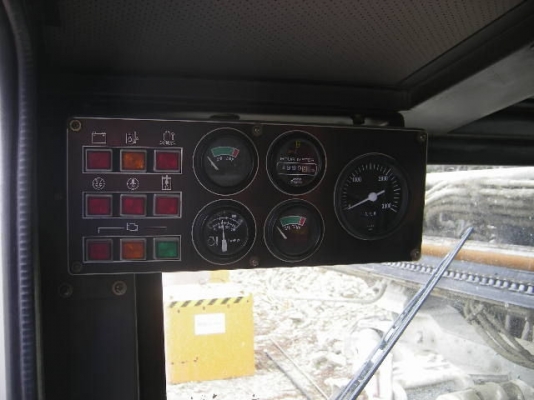 HCR1200-DS ปี 2006 ใช้งาน 4000 ชม. เครื่อง CAT รุ่นใหม่จากญี่ปุ่น HCR1200-DS ปี 2006 ใช้งาน 4000 ชม. เครื่อง CAT รุ่นใหม่จากญี่ปุ่น