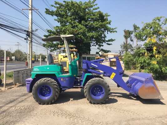 ขายรถตัก KOMATSU WA 50-3E เกียร์ ปั้ม สมบูรณ์พร้อมใช้ครับ ติดต่อ 063-9316985 ID LINE : 0639316985 ครับ