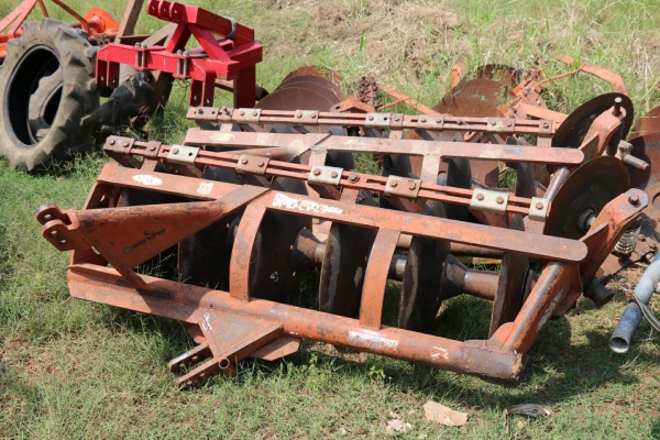 สามย่านแทรคเตอร์ ขายรถไถ KUBOTA L4508 พร้อมดันหน้า และผาน 6  ราคา 200,000  มีรถขนส่งบริการขนส่งทั่วไทย ร้านสามย่านแทรคเตอร์ อ.แกลง จ.ระยอง 0897489639,0818618678,0899347475 https://www.facebook.com/DC-Tractor-Rayong-3071545327?/shop? id line=0897489639 id