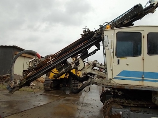 ็HCR1200-DS ปี 2006 ใช้งาน 3151 ชม. เครื่อง CAT นำเข้าจากญี่ปุ่น ็HCR1200-DS ปี 2006 ใช้งาน 3151 ชม. เครื่อง CAT นำเข้าจากญี่ปุ่น