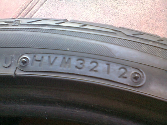 ยาง TOYO 275 30 20 ยาง TOYO 275 30 20