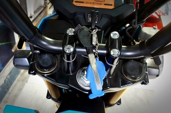 ( ผ่อนได้ ดาวน์ 10,900 ) zoomer x สีน้ำเงิน ไมล์แท้ 1 กม.รถไม่ได้ขับเลยเหมือนรถใหม่ 48900