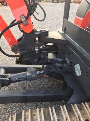 ขายรถขุดคูโบต้า kx91-3 เล่มทะเบียน  สภาพพร้อมใช้คับ ราคา485,000.บาท