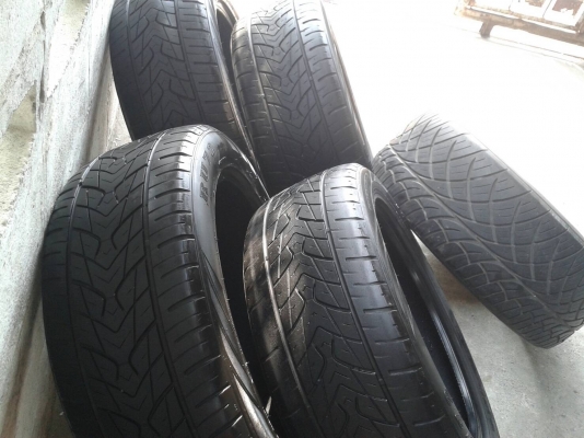 ยาง 265/50R20 ปี13 ชุดนี้ ราคา 3300 บาท ยาง 265/50R20 ปี13 ชุดนี้ ราคา 3300 บาท