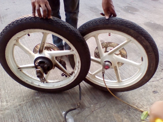 ล้อแม็ก 2 ล้อ Honda LS125 ลด 1330.-