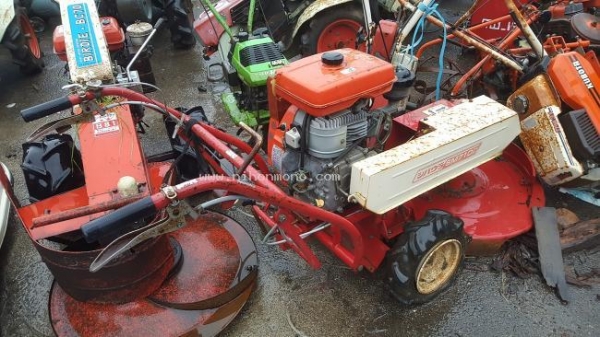 ราคาพิเศษ 24,000 บาท รถตัดหญ้าแบบเดินตาม SHIBAURA SM710 รหัสสินค้า : 50101013 www.nihonmono.com