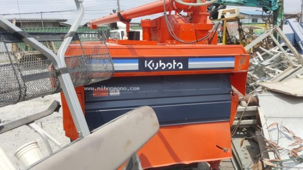 รถเกี่ยวข้าวนั่งขับ KUBOTA R1-171 ราคาพิเศษ 99,000 บาท รหัสสินค้า : 81004704 www.nihonmono.com