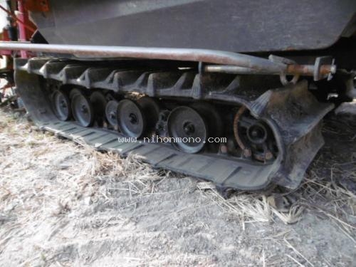 รถเกี่ยวข้าวนั่งขับ YANMAR Ee-55G ราคาพิเศษ 78,000 บาท รหัสสินค้า 80903671 www.nihonmono.com รถเกี่ยวข้าวนั่งขับ YANMAR Ee-55G ราคาพิเศษ 78,000 บาท รหัสสินค้า 80903671 www.nihonmono.com