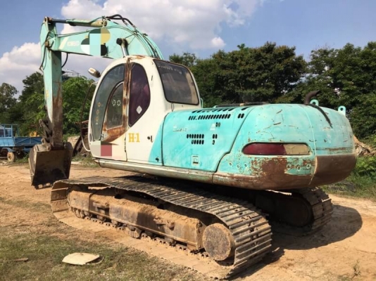 ขาย 635,000 บาท KOBELCO SK200 MARK 5 ธรรมดา เครื่องดี ปั้มแรง โช่หนา เอวแน่น ไฟฟ้าครบ เอกสารเล่มทะเบียน รถอยู่ จ.ศรีสะเกษ โทร&ไอดีไลน์ 0610710295 ขาย 635,000 บาท KOBELCO SK200 MARK 5 ธรรมดา เครื่องดี ปั้มแรง โช่หนา เอวแน่น ไฟฟ้าครบ เอกสารเล่มทะเบียน รถอยู่ จ.ศรีสะเกษ โทร&ไอดีไลน์ 0610710295