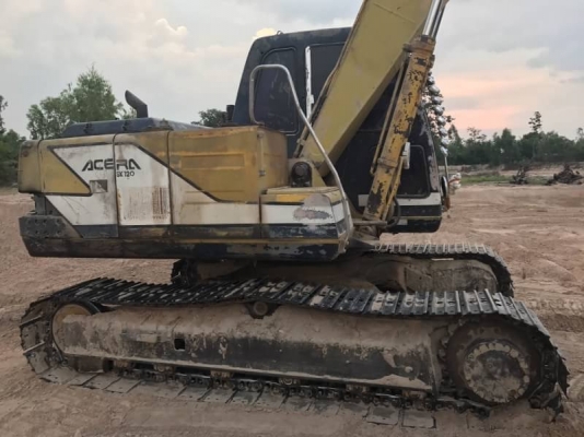 KOBELCO SK120 MARK 3 ราคา 665,000 บาท เครื่องดี ปั้มแรง โช่หนา เอวแน่น ไฟฟ้าครบ เอกสารอินวอทย์   รถอยู่ จ.อุบลราชธานี โทร&amp;ไอดีไลน์ 0610710295