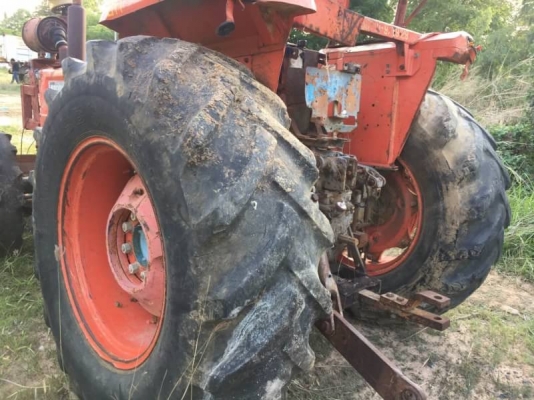 ขาย 195,000 บาท KUBOTA M8030 สองเพลา เครื่องดี เกียร์ดี  เก่าจอด สภาพพร้อมใช้ เอกสารเล่มทะเบียน  รถอยู่ จ.ศรีสะเกษ โทร&amp;ไอดีไลน์ 0610710295