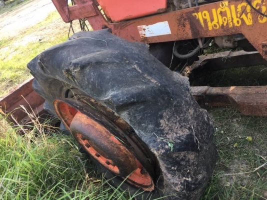 ขาย 195,000 บาท KUBOTA M8030 สองเพลา เครื่องดี เกียร์ดี  เก่าจอด สภาพพร้อมใช้ เอกสารเล่มทะเบียน  รถอยู่ จ.ศรีสะเกษ โทร&amp;ไอดีไลน์ 0610710295