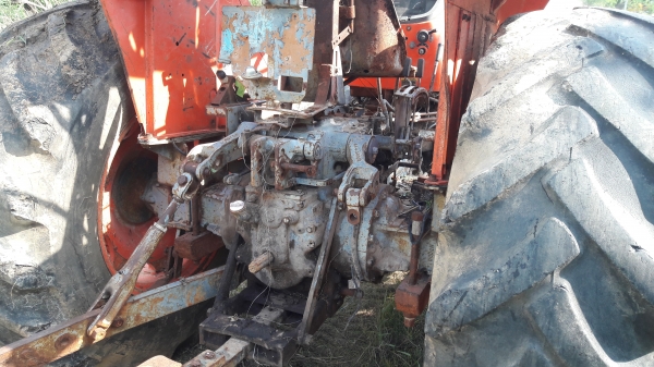 .ตัดสุดๆ165000ครับ..8030 มาก่อนได้ก่อน.พร้อมอุปกรณ์.ใบดัน.ผาน3..เล่มทะเบียน.0837335338-0636359242