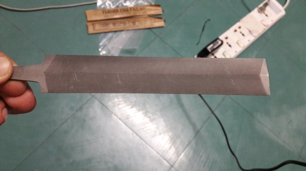ขายตะไบขนนกญี่ปุ่นตราโอ่งMade in Japan. ขนาด150mm.ใหม่เก่าเก็บ ขายตะไบขนนกญี่ปุ่นตราโอ่งMade in Japan. ขนาด150mm.ใหม่เก่าเก็บ