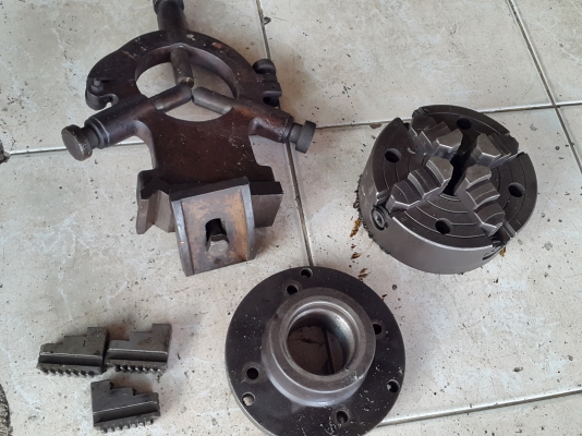 แท่นกลึง พร้อมใช้งาน 4 ฟุต ราคาเบาๆๆ 2 เพลา ด่วนๆๆๆ 45,000