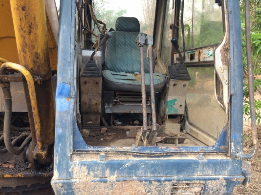 ขายรถแบคโฮ KOBELCO SK200-/// ราคา 490000