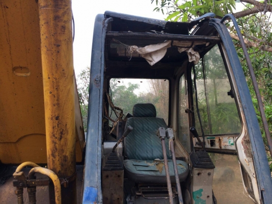 ขายรถแบคโฮ KOBELCO SK200-/// ราคา 490000