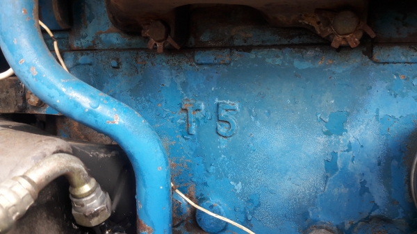 รถไถ ฟอร์ดรุ่น5600