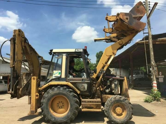 ขายรถ J.C.B.ตักหน้าขุดหลัง