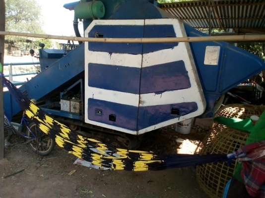 ขายรถเกี่ยวข้าว ZAI สภาพใช้งานทุกปี อะไหล่ตลาดทั่วไป พร้อมรถลากสาลี่