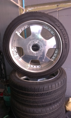 ขาย แม๋กขอบ 19&quot;