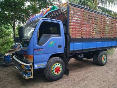 ISUZU  NPR120