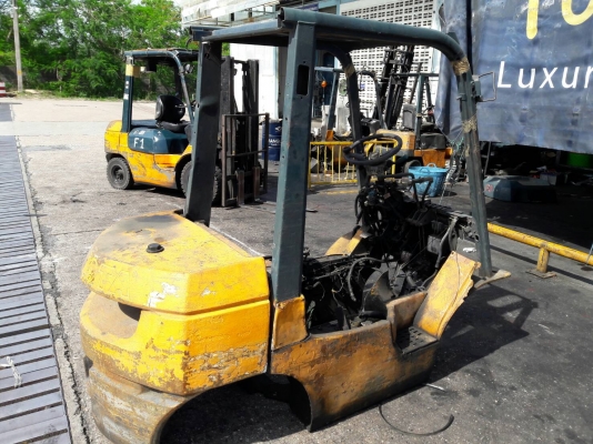 ขายจร้า ขาย ซาก Forklift เก่า