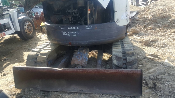 ขายรถขุด ยี่ห้อMITSUBISHI MM55SR  คอลโทรลสั้น  ปั้มนิ้ว  แทรคยาง เก่าจากนอก ยังไม่เคยใช้งาน  มีเอกสารพร้อมจำหน่าย  ขายราคา420,000 บาท