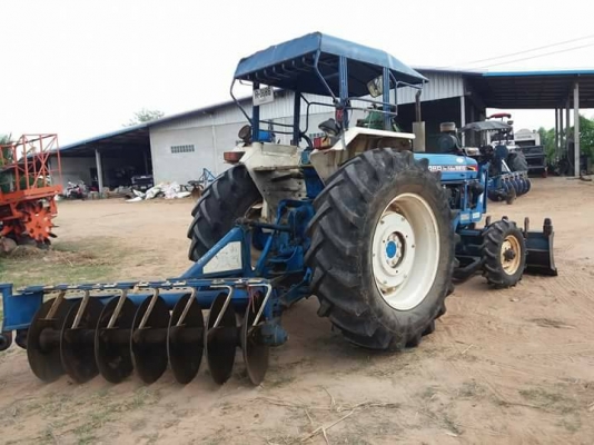 ขายรถไถFORD 6600 เสื้อลาย สภาพสวย พร้อมใช้งาน เอกสารเล่มทะเบียนพร้อมโอน ราคา295,000 สนใจโทร 090-8588220คุณนะ 093-3258446คุณบิว เว็บไซต์ส่วนตัว www.narong2truck.com www.truck.in.th/498 ID: narong498 ID: 09332584461 เพจ Facebook ณรงค์ ซื้อขายรถมือสอง กลุ่ม