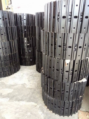 โซ่รถขุดพร้อมใบ ขนาด PC20-50 ของใหม่