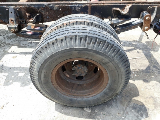 รถบรรทุก 6 ล้อ NKR55EU5/88เเรงม้า เครื่องยนต์4JB1//ขายเฉพาะหัวกับแชซซีไม่ให้ตู้
