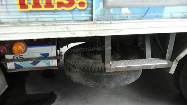 รถบรรทุก 6 ล้อ NKR55EU5/88เเรงม้า เครื่องยนต์4JB1//ขายเฉพาะหัวกับแชซซีไม่ให้ตู้ รถบรรทุก 6 ล้อ NKR55EU5/88เเรงม้า เครื่องยนต์4JB1//ขายเฉพาะหัวกับแชซซีไม่ให้ตู้