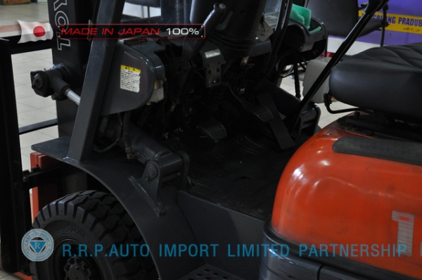 ขายรถโฟล์คลิฟท์มือสอง TOYOTA รุ่น 6FG14-15304 นำเข้าจากประเทศญี่ปุ่น 100\% ไม่เคยใช้งานในไทย