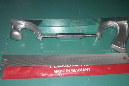 ขายด้ามตะไบบุ้งพร้อมตะไบฟันโค้ง Made in Germany.ใหม่เก่าเก็บ ขายด้ามตะไบบุ้งพร้อมตะไบฟันโค้ง Made in Germany.ใหม่เก่าเก็บ