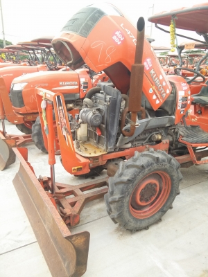 แทรกเตอร์ Kubota L4708 + ใบมีดดันหน้า ราคาเบาๆ สภาพสวยใช้งานได้เลย แทรกเตอร์ Kubota L4708 + ใบมีดดันหน้า ราคาเบาๆ สภาพสวยใช้งานได้เลย