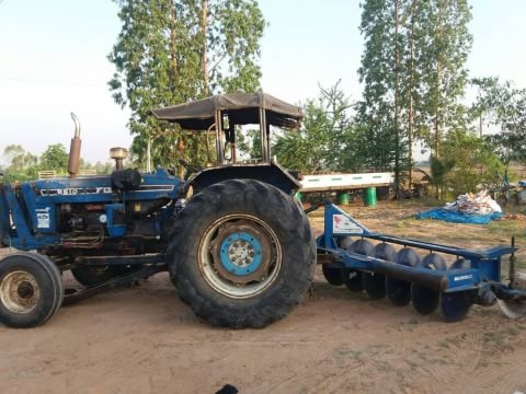 ขายรถไถFord77 T3เอกสารเล่มสภาพสวยพร้อมใช้ ต่อคุณอ๊อฟพิจิตร086-737-9991 ขายรถไถFord77 T3เอกสารเล่มสภาพสวยพร้อมใช้ ต่อคุณอ๊อฟพิจิตร086-737-9991