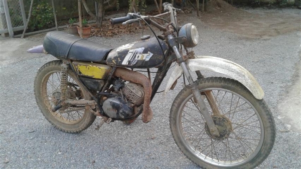 ขาย DT100 เครื่องติดขี่ได้สับโดดไม่ทีเอกสารออกเหมาะทำอะไหล่เข้าป่าลงสนามขายตามสภาพ ขาย DT100 เครื่องติดขี่ได้สับโดดไม่ทีเอกสารออกเหมาะทำอะไหล่เข้าป่าลงสนามขายตามสภาพ