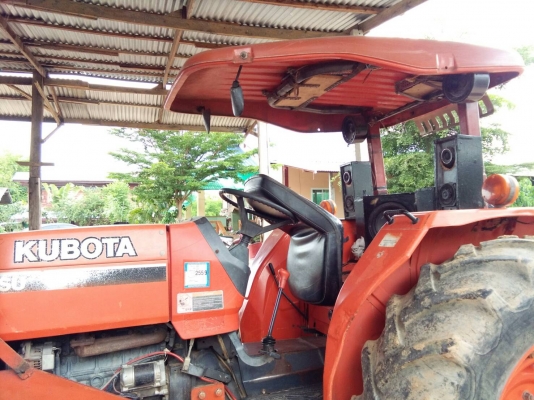 รถไถ M 5000  อุปกร 2 ชิ้น   พร้อมใช้งาน ปี 52   ราคา 320000  บาท  ( ดูรถก่อนต่อคับ )  ดูรถได้ที อ. บ้านไผ่ จ. ขอนแก่น ติดต่อทีเบอร์ 098 668-3479 -094 283-9369 คุณ สิทธิ์