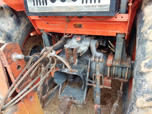 รถไถ M 5000  อุปกร 2 ชิ้น   พร้อมใช้งาน ปี 52   ราคา 320000  บาท  ( ดูรถก่อนต่อคับ )  ดูรถได้ที อ. บ้านไผ่ จ. ขอนแก่น ติดต่อทีเบอร์ 098 668-3479 -094 283-9369 คุณ สิทธิ์