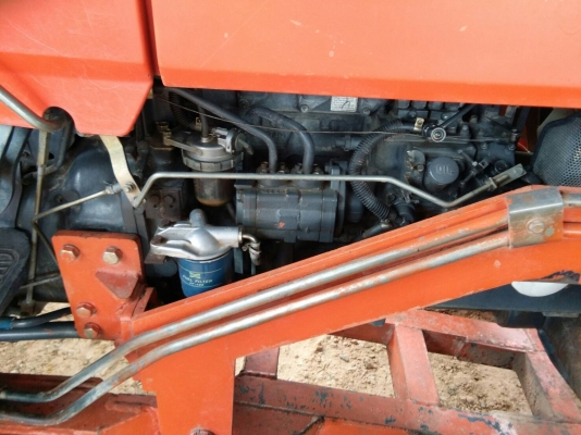 รถไถ M 5000  อุปกร 2 ชิ้น   พร้อมใช้งาน ปี 52   ราคา 320000  บาท  ( ดูรถก่อนต่อคับ )  ดูรถได้ที อ. บ้านไผ่ จ. ขอนแก่น ติดต่อทีเบอร์ 098 668-3479 -094 283-9369 คุณ สิทธิ์