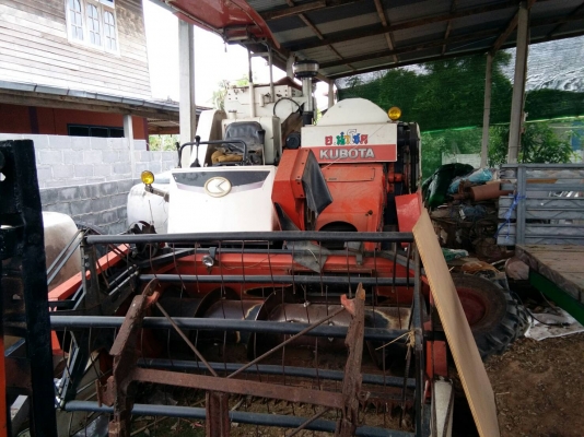 รถเกียว DC 60 ปี 52 + เทเลอร์ ต้อง การขายด่วน ราคา เบาฯ 220000 บาท  เครืองดี รถพร้อมลุยงาน  ขายตามสภาพคับ  ดูรถที  จ.ขอนแก่น  สอบถาม วันทูคอล 098 668-3479 dtac 094 283-9369 สิทธิ์ คับ