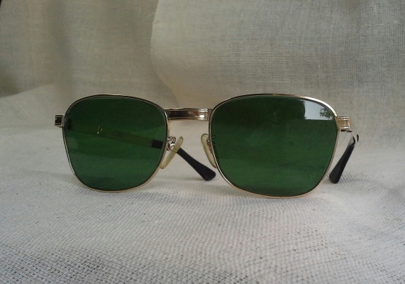 แว่นตาวีรบุรุษ (ในหัวใจเธอ)  เยอรมันโกลด์ฟิลด์ยุค &#039;50s  Vintage HERO handmade in Germany  12 K