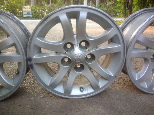 ขายล้อแม็กโตโยต้า ไทเกอร์ D4D ขอบ15 4 วง 5,700 บาท #ล้อนี้ลายยอดฮิตใครหาอยู่ไม่ผิดหวัง ขายล้อแม็กโตโยต้า ไทเกอร์ D4D ขอบ15 4 วง 5,700 บาท #ล้อนี้ลายยอดฮิตใครหาอยู่ไม่ผิดหวัง